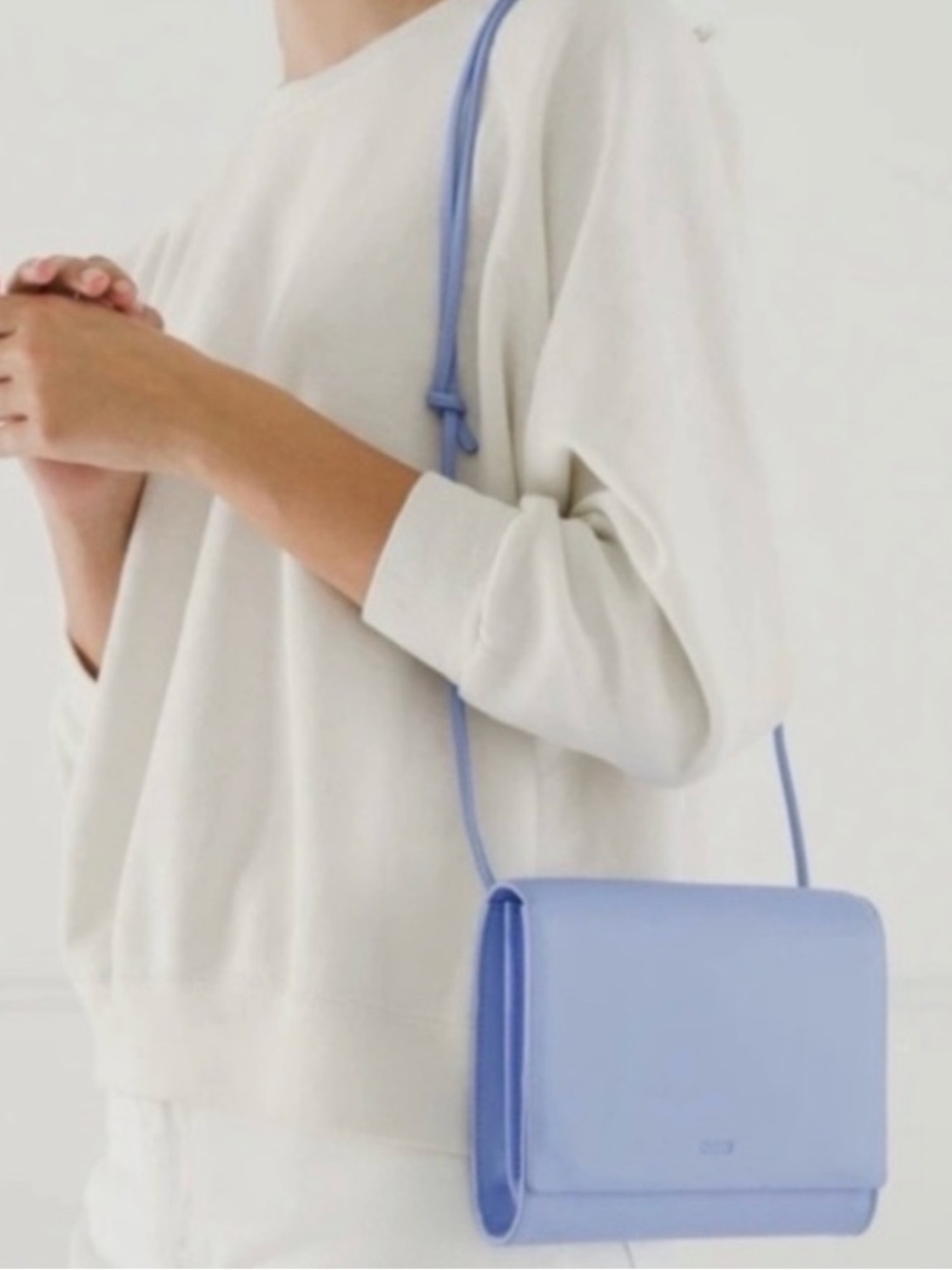 BAGGU CROSSBODY / COMPACT PURSE - BLUE